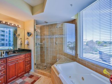 Three Bedroom Sleeps Eight Guests a Great Rental